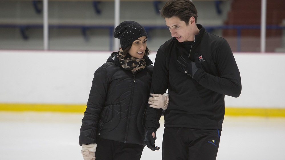Marie-France Dubreuil avec Scott Moir à l'entraînement
