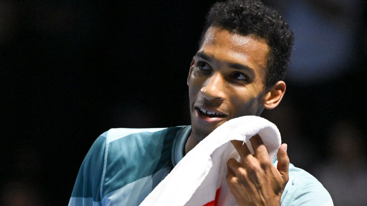 Un prix humanitaire pour Félix Auger Aliassime Radio Canada