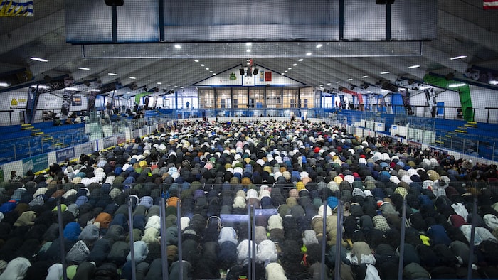 Lheure Est Aux C L Brations De La D El Fitr La Fin Du Ramadan En