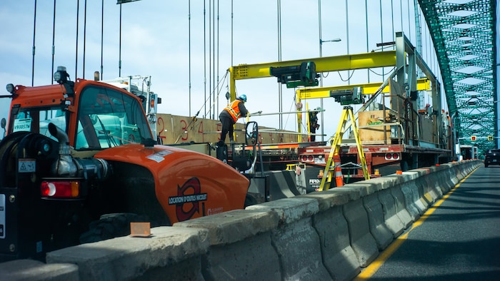 Congestion Et Changements Aux Entraves Sur Le Pont Laviolette Radio