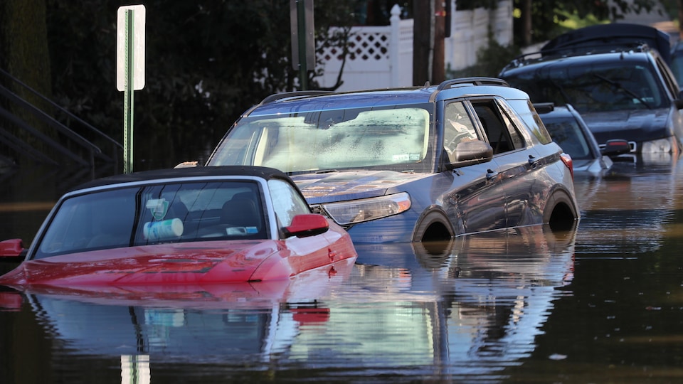 Ida Une Partie De New York Submerg E Par Des Pluies Torrentielles