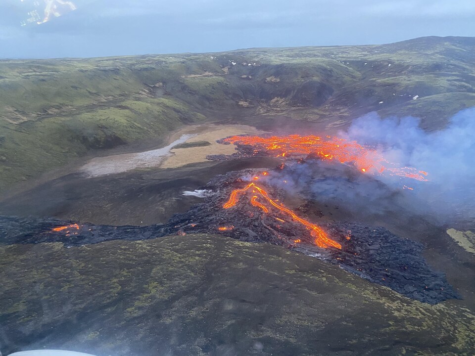 Des gaz volcaniques islandais responsables dune brume sèche à Terre