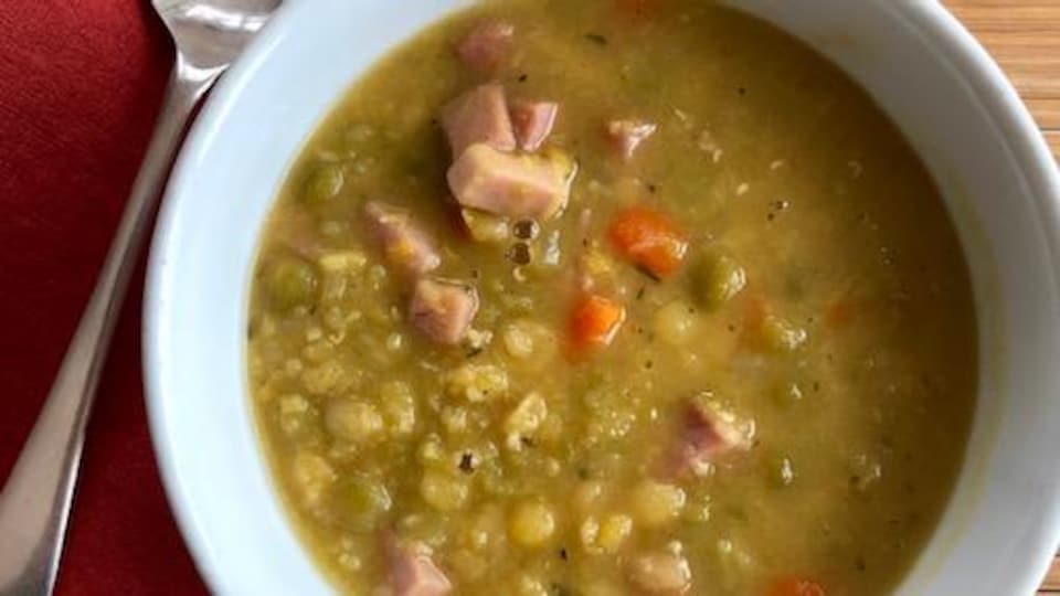 La Recette De Soupe Aux Pois De Lesley Chesterman