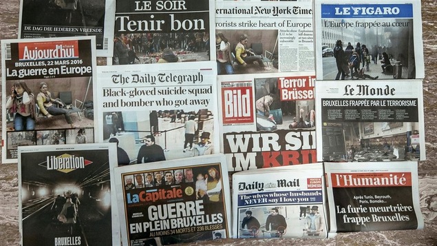 Quelques titres des journaux : « L'Europe frappée au coeur », « La guerre en Europe », « Guerre en plein Bruxelles ».