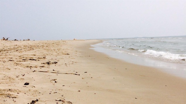 Plage aux Îles-de-la-Madeleine