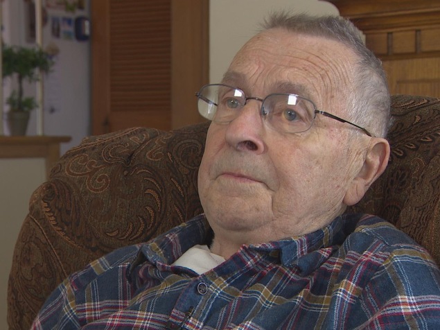 Jean Belliveau, 80 ans.