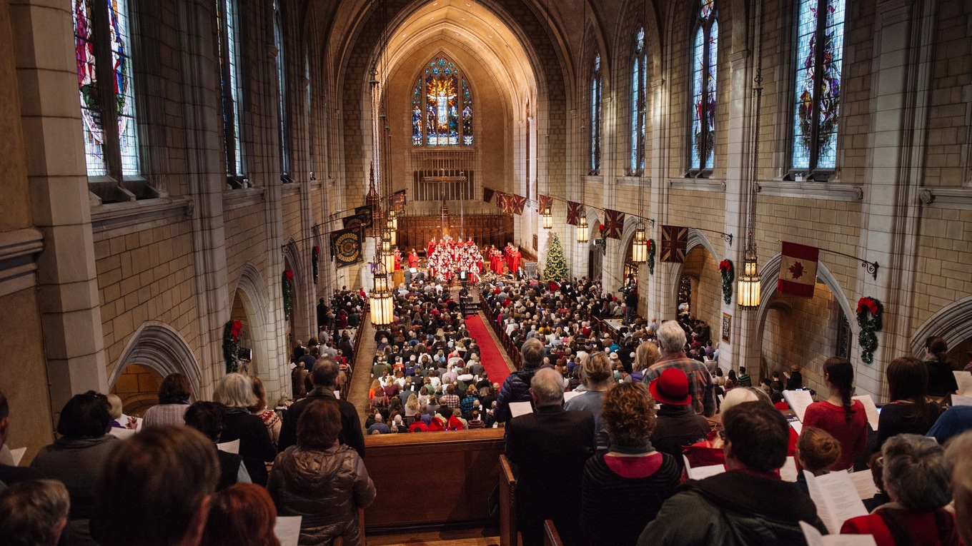 Montrealers add their voices to the 2016 CBC Christmas Sing-In.