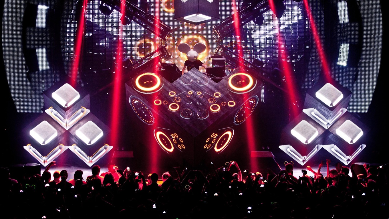 Deadmau5 live