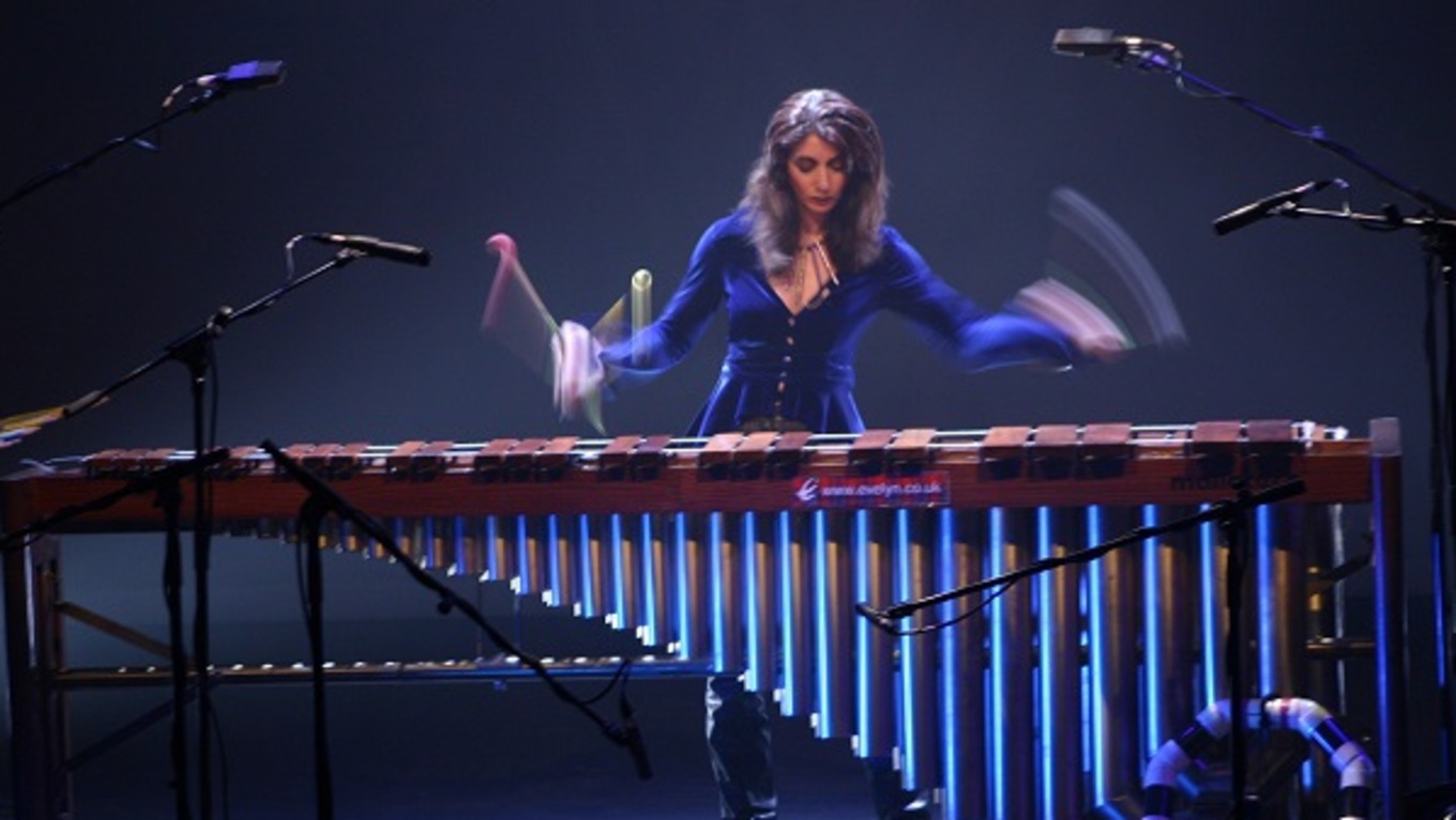 Percussionist Evelyn Glennie's discography exceeds 30 albums.