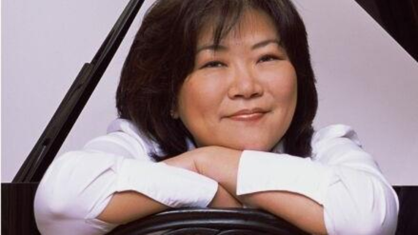 Angela Cheng.