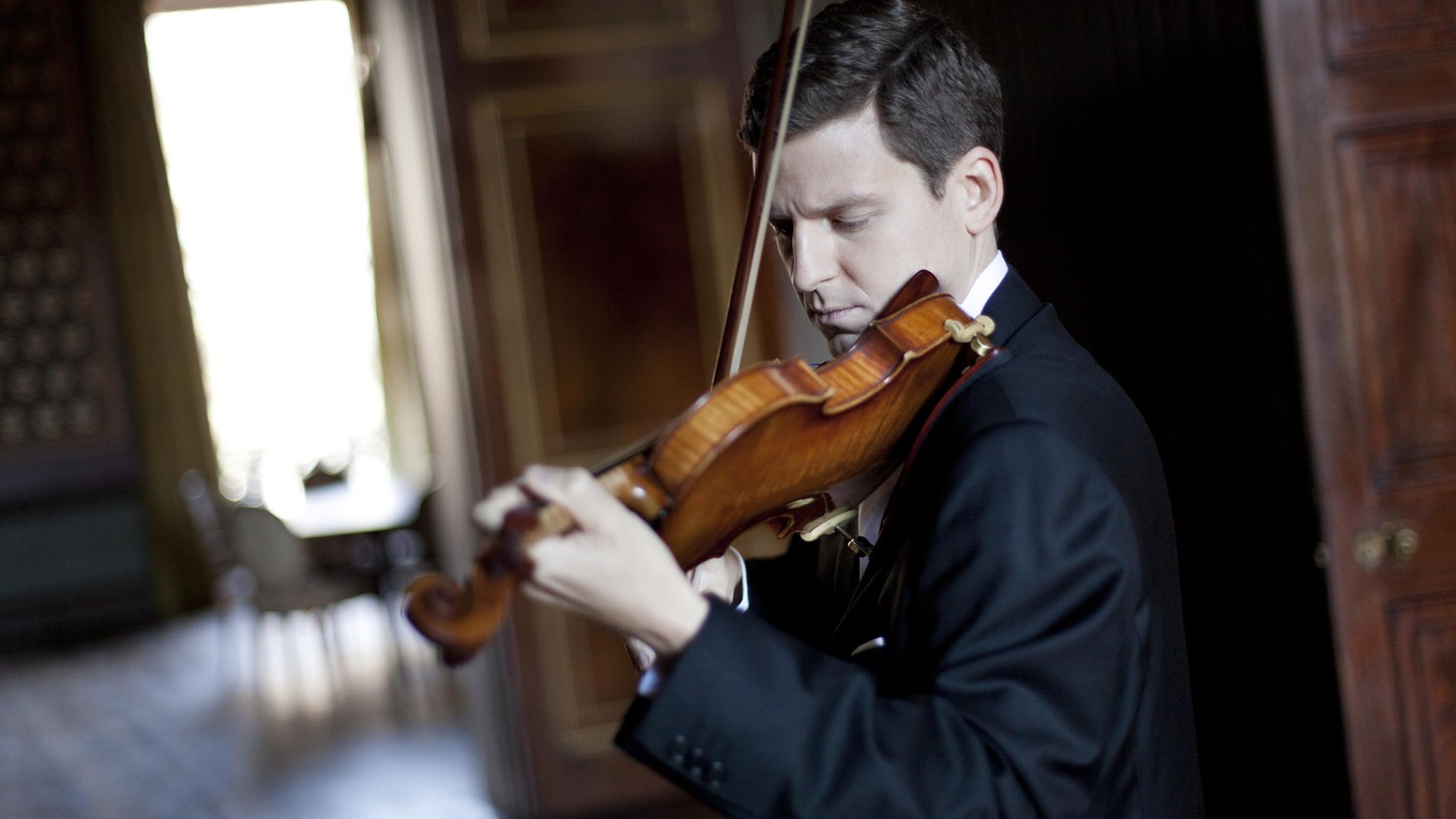 Violinist James Ehnes was born in Brandon, Man.