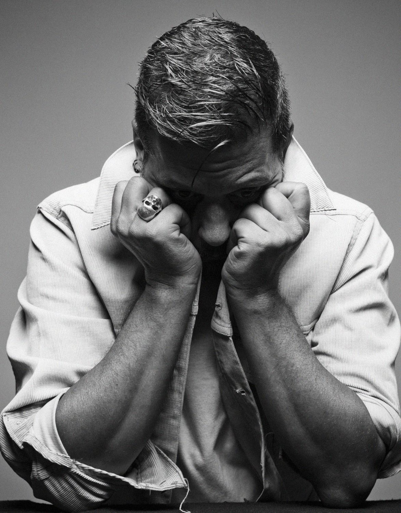 George Stroumboulopoulos poses for our Polaris portrait studio.