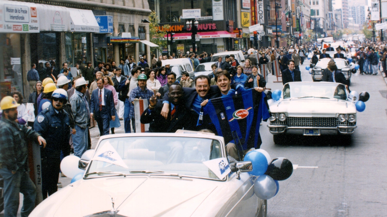 Le défilé de l'Impact de Montréal après la conquête de son championnat de l'APSL en 1994