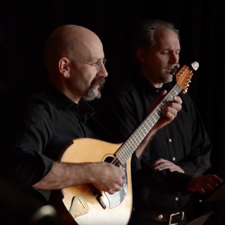 Seán Dagher is the music director of Sea Songs & Shanties, released by La Nef in May 2017.