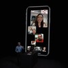 Une capture d'écran montrant une démonstration de conversation à huit personnes sur FaceTime.