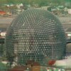 La Biosphère (pavillon des États-Unis) sur le site d'Expo 67. 