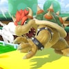 Une capture d'écran du jeu vidéo Super Smash Bros. Ultimate dans laquelle on aperçoit Bowser en train d'attaquer Toad et la princesse Peach.