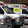 Des ambulances à l'urgence du campus Civic de l'hôpital d'Ottawa.