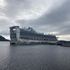 Le navire au port de Saguenay.