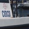 Gros plan sur un bateau appartenant au CIDCO.
