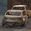 Des arbres et voitures brûlés à Upper Tantallon, Nouvelle-Écosse.
