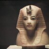 Oeuvre exposée provenant du tombeau du pharaon Toutankhamon. 
