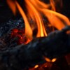 Un feu de camp.