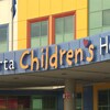 La façade de l'Hôpital pour enfants de l'Alberta. 