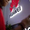 Un logo Huawei affiché dans un magasin de détail à Beijing, en Chine.