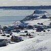 Des maisons dans le secteur de Pointe-Basse à Havre-aux-Maisons, en hiver.
