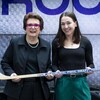 Jocelyne Larocque (à droite) pose après avoir été choisie par Toronto lors du repêchage de la nouvelle Ligue professionnelle de hockey féminin, le 18 septembre 2023.