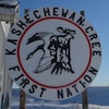 Pancarte de la Première Nation de Kashechewan sur la côte ouest de la baie James.