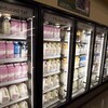 Du lait dans une épicerie de Vancouver
