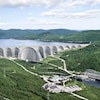 La centrale Manic-5, la centrale Manic-5-PA et le barrage Daniel-Johnson font partie du vaste complexe Manic aux outardes.