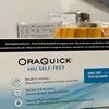 Un emballage de tests rapides OraQuick.