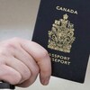 Un passeport canadien.