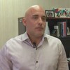 Marc Pelletier interviewé dans son bureau.