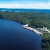 Le port de Grande-Anse à La Baie vu à partir d'un hélicoptère.
