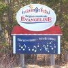 Une enseigne de bienvenue dans la région acadienne Évangéline à l'Île-du-Prince-Édouard.
