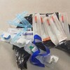 Des seringues et d'autre matériel pour des injections sécuritaires