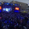Des spectateurs assistent au spectacle de la fête nationale, à Montréal, le 23 juin 2018.