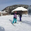 Des skieurs au centre de ski du parc provincial Sugarloaf le 9 décembre 2018.