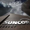 Le logo de la société Suncor Energy sur son siège social, à Calgary.