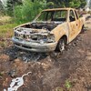 Un camion brûlé, le 6 juin 2023, près de Hay River.