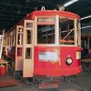 Le wagon d'un tramway en restauration.