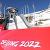 Une infrastructure enneigée qui servira au saut à ski aux Jeux de Pékin. 