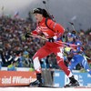 La Canadienne Rosanna Crawford quitte le champ de tir lors de l'épreuve féminine de 12,5 km de la Coupe du monde de biathlon à Ruhpolding, en Allemagne.