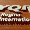 L'aéroport international de Regina en été.