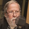 Émile Martel répond aux questions de Michel Désautels au studio 91 de Radio-Canada, à Montréal, le 27 mai 2018.