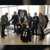 Le groupe dans l'aéroport de Saskatoon.